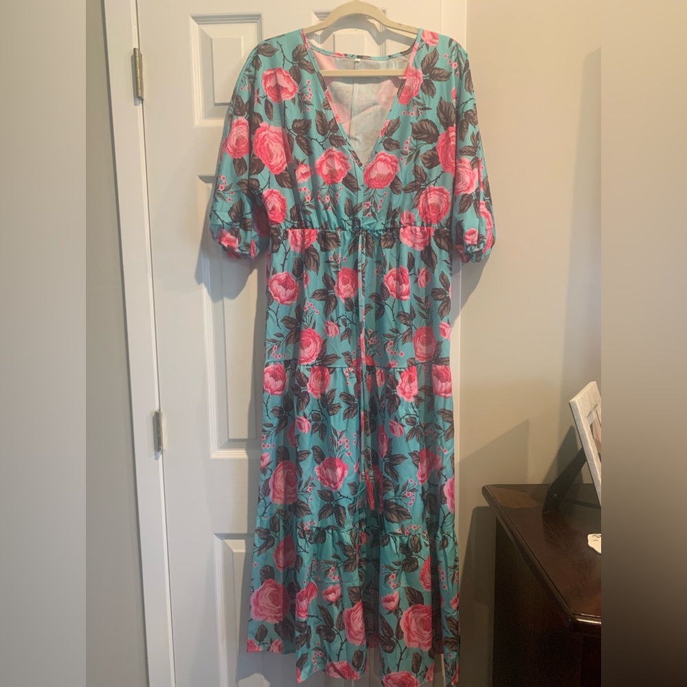 Maxi dress size large